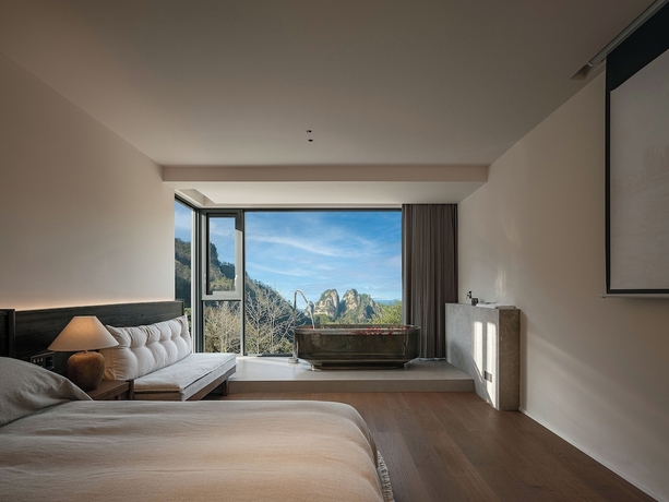Imagen de la habitación del Hotel Zhangjiajie national park Oxgen Resort. Foto 4