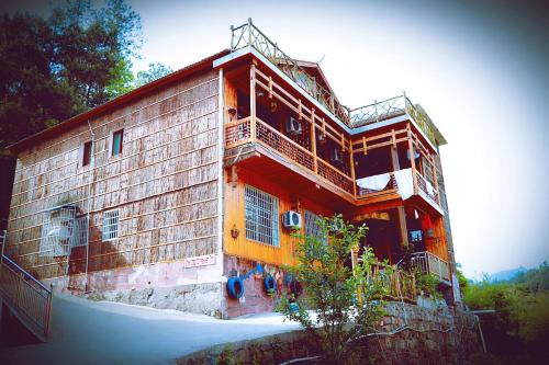 Imagen general del Hotel Zhangjiajie one step to heaven inn (Yangjiajie ticket office). Foto 4