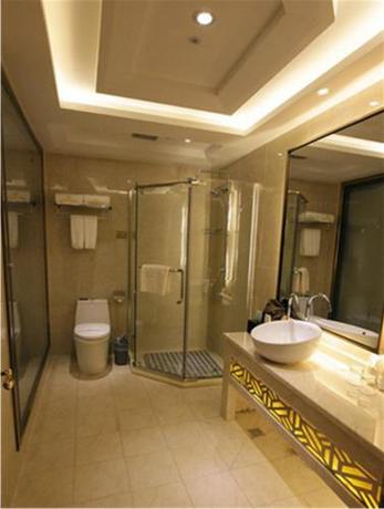 Imagen general del Hotel Zhangye Dinghe International. Foto 1