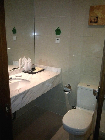 Imagen de la habitación del Hotel Zhanjiang Zhongtailai. Foto 9