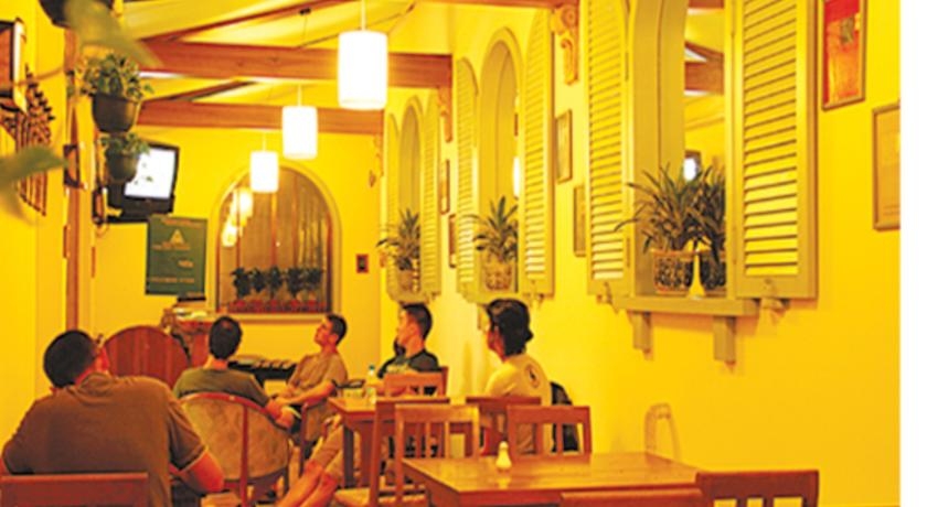 Imagen del bar/restaurante del Hotel Zhaolong International Youth Hostel-Beijing. Foto 3