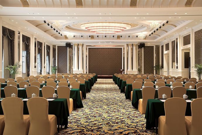 Imagen de los interiores del Hotel Zhaoqing Phoenix. Foto 5