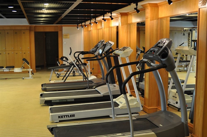 Imagen de los interiores del Hotel Zhejiang International. Foto 12