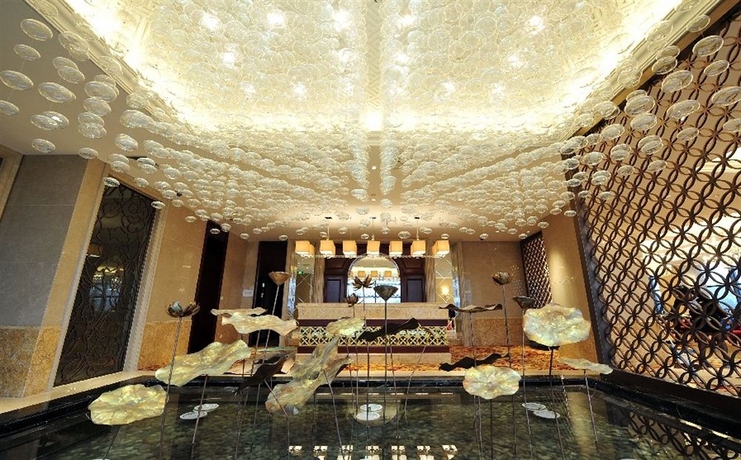 Imagen de los interiores del Hotel Zhejiang Sanli New Century Grand Hangzhou. Foto 7