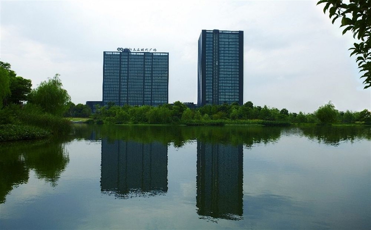 Imagen de los exteriores del Hotel Zhejiang Sanli New Century Grand Hangzhou. Foto 5