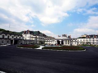 Imagen general del Hotel Zhejiang Tianducheng French Themed Resort. Foto 4