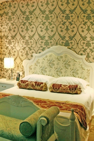Imagen de la habitación del Hotel Zhenbao Holiday Nanjing Yuhua. Foto 3
