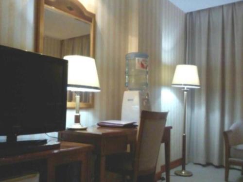 Imagen general del Hotel Zhengzhou Airport. Foto 6