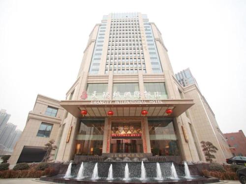 Imagen general del Hotel Zhengzhou Swan City International. Foto 15