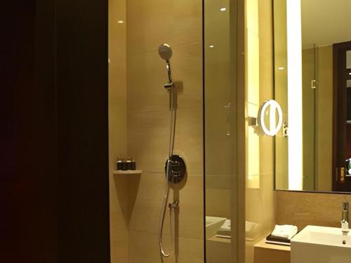 Imagen general del Hotel Zhengzhou Swan City International. Foto 16