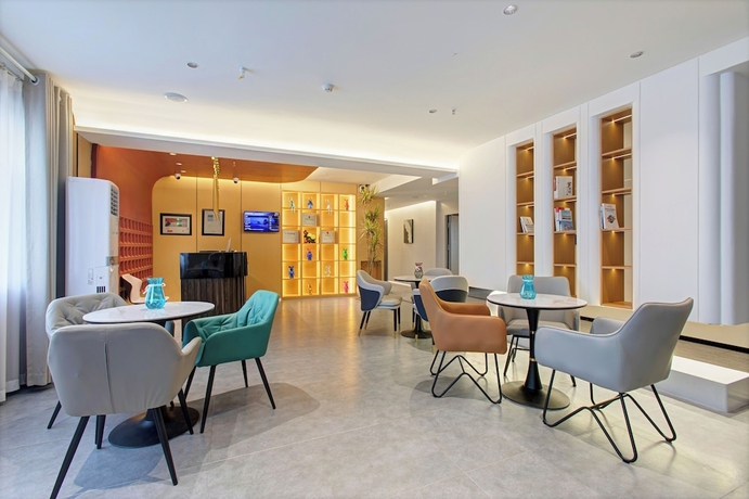 Imagen de los interiores del Hotel Zhesu Select. Foto 16