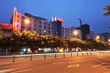 Imagen general del Hotel Zhijitang Business Sanli - Manyang. Foto 3