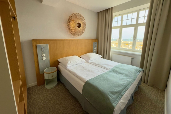 Imagen de la habitación del Hotel Zhong Hua. Foto 7