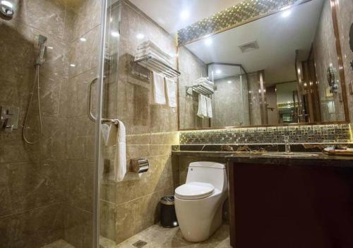 Imagen general del Hotel Zhong Qi International. Foto 1