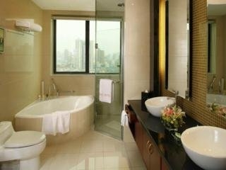 Imagen de la habitación del Hotel Zhong Xiang. Foto 10
