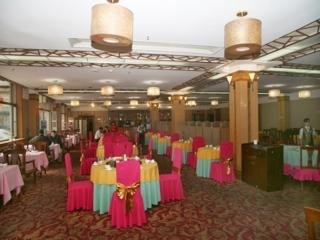 Imagen del bar/restaurante del Hotel Zhong Xie. Foto 2