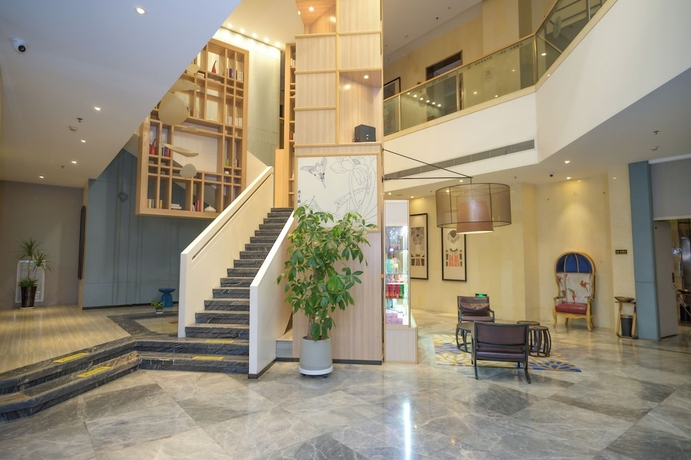 Imagen de los interiores del Hotel Zhong Zhou Elegance. Foto 16