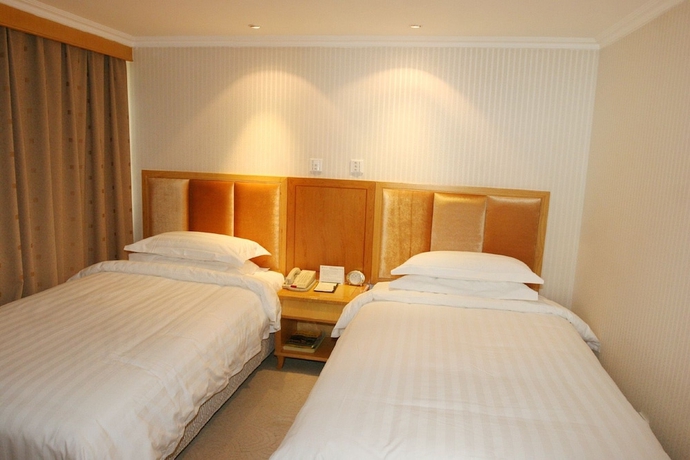 Imagen de la habitación del Hotel ZhongYin Jasper Baoding. Foto 9
