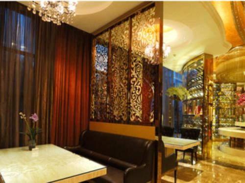 Imagen general del Hotel Zhongzhou International. Foto 18