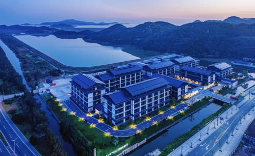 Imagen general del Hotel Zhoushan Zhujiajian Yuexian. Foto 5