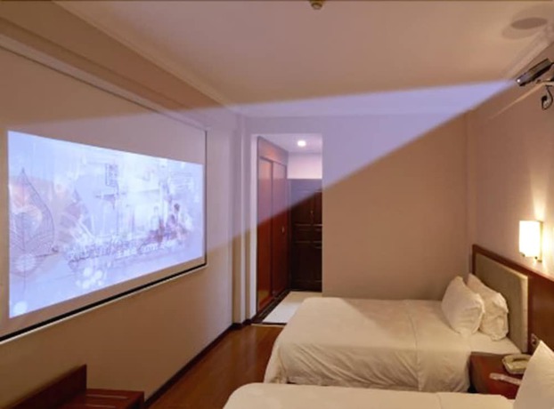 Imagen de la habitación del Hotel Zhu Yuan. Foto 19