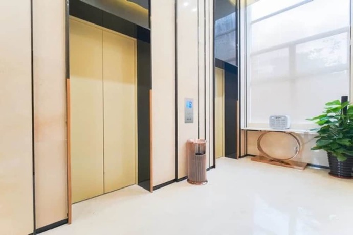 Imagen de los interiores del Hotel Zhuhai Boruiwan Binjiang. Foto 17