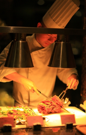 Imagen del bar/restaurante del Hotel Zhuhai Charming Holiday. Foto 4