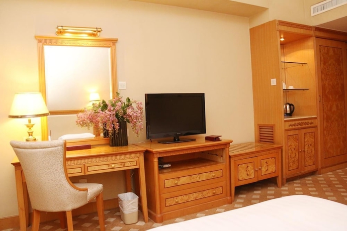 Imagen de la habitación del Hotel Zhuhai Dehan. Foto 15