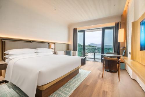 Imagen de la habitación del Hotel Zhuhai Dong\'ao Island Marriott Resort and Spa. Foto 16