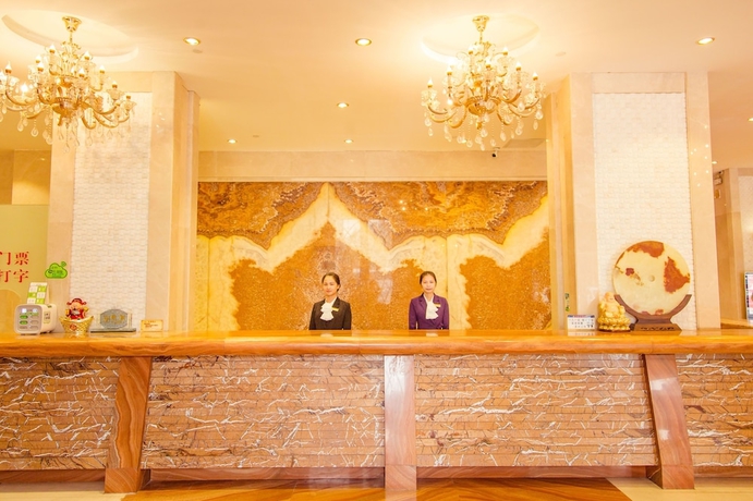 Imagen de los interiores del Hotel Zhuhai Guozheng. Foto 18