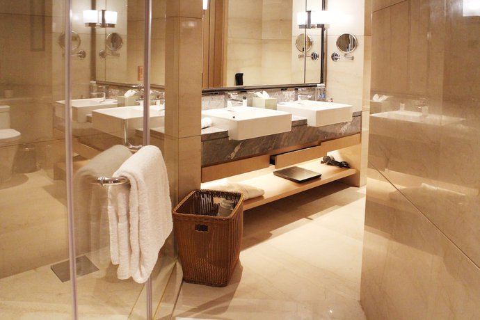 Imagen de la habitación del Hotel Zhuhai Longzhuda International. Foto 2