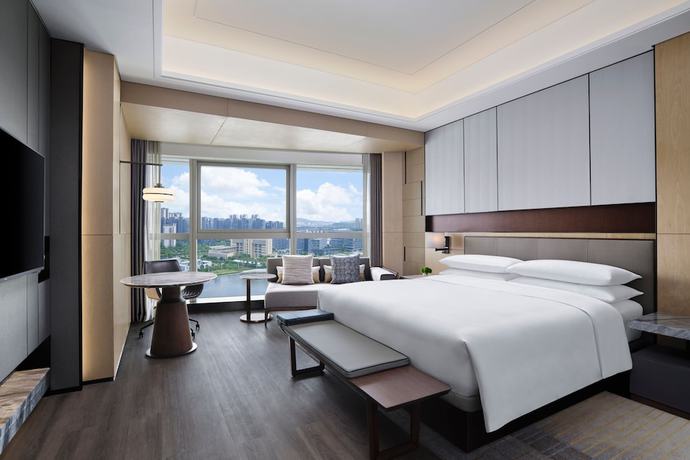 Imagen de la habitación del Hotel Zhuhai Marriott Jinwan. Foto 10