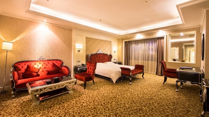 Imagen de la habitación del Hotel Zhuhai Rongfeng. Foto 11