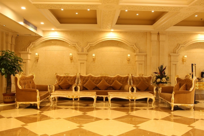 Imagen de los interiores del Hotel Zhuhai Rongfeng. Foto 19