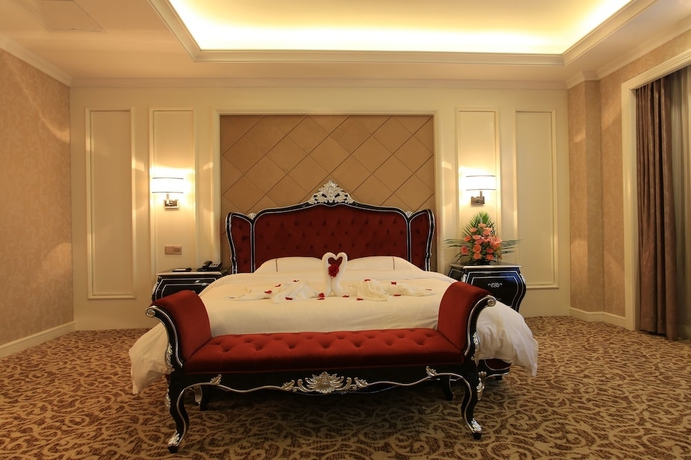Imagen de la habitación del Hotel Zhuhai Rongfeng. Foto 15