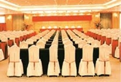 Imagen de los interiores del Hotel Zhuhai Special Economic Zone Hotel. Foto 7