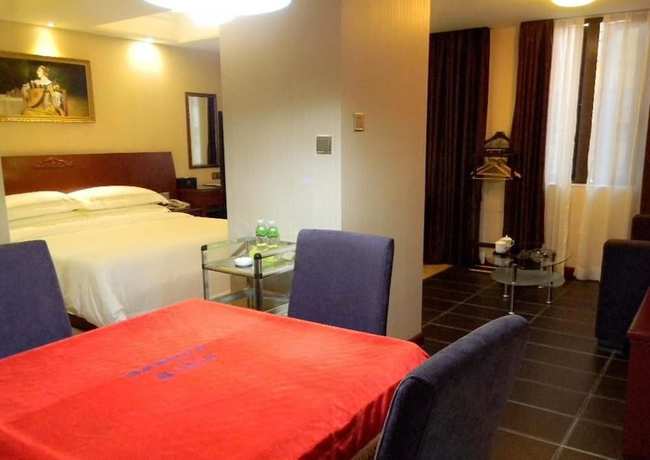 Imagen de los interiores del Hotel Zhuhai Vienna Hotel-xiangzhou Shishan Road. Foto 14