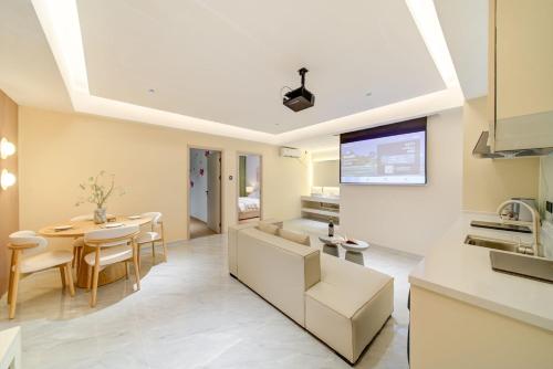 Imagen de la habitación del Hotel Zhuhai Xiangwang. Foto 20