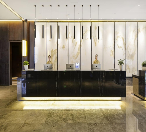 Imagen de los interiores del Hotel Zhuji Grand. Foto 18