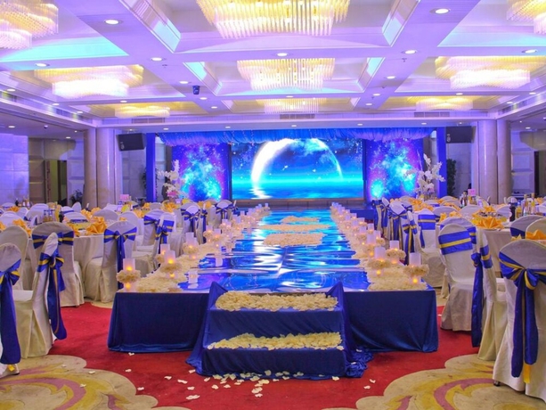 Imagen de los interiores del Hotel Zhuzhou Huatian. Foto 15