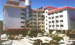 Imagen de los exteriores del Hotel Zi Long. Foto 4