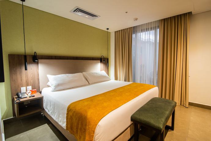 Imagen de la habitación del Hotel ZiOne Luxury Cartagena. Foto 7