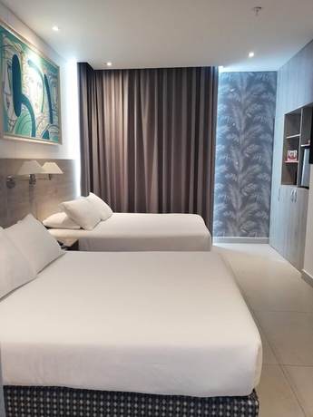 Imagen de la habitación del Hotel ZiOne Luxury Cartagena. Foto 9