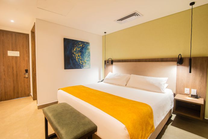 Imagen de la habitación del Hotel ZiOne Luxury Cartagena. Foto 17