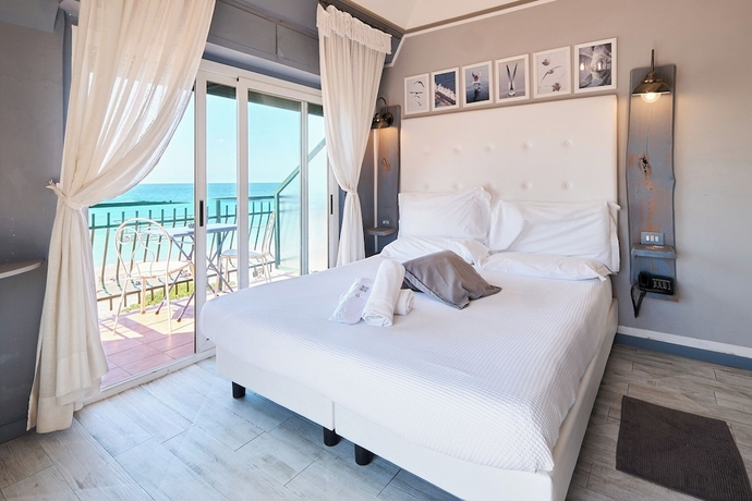 Imagen de la habitación del Hotel Zia Piera. Foto 4