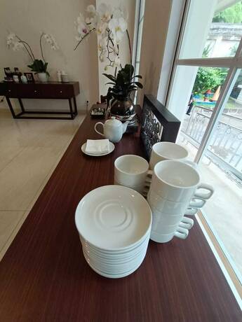 Imagen del bar/restaurante del Hotel Zia Sanno Menteng Residences Jakarta. Foto 5