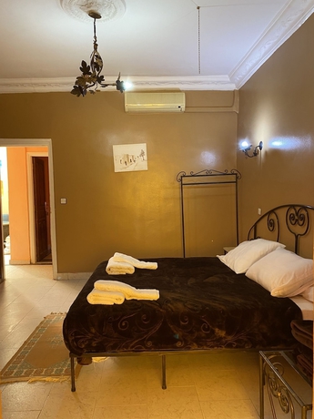 Imagen de la habitación del Hotel Ziad. Foto 13