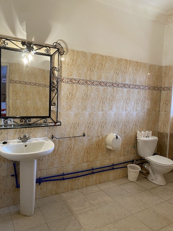 Imagen de la habitación del Hotel Ziad. Foto 15