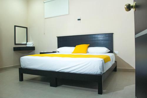 Imagen de la habitación del Hotel Zibahun. Foto 20