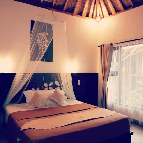 Imagen de la habitación del Hotel Zifa Kuta Lombok. Foto 28